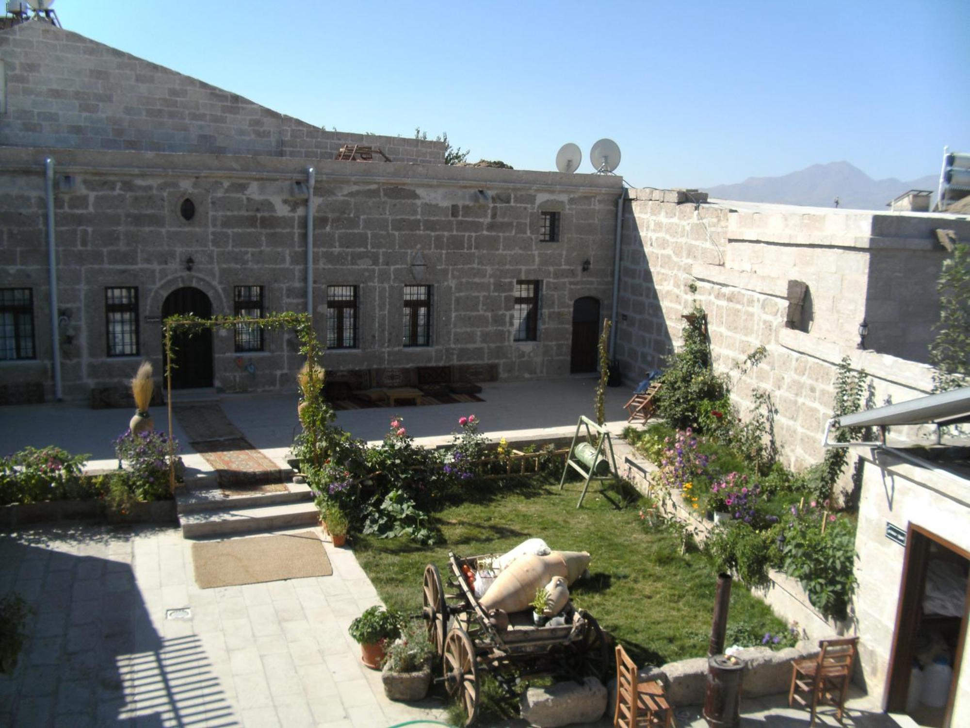 Osmanoglu Hotel Guzelyurt Zewnętrze zdjęcie